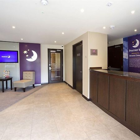 Premier Inn Bristol South Extérieur photo