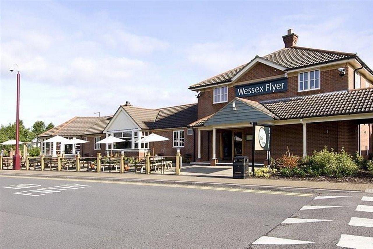 Premier Inn Bristol South Extérieur photo