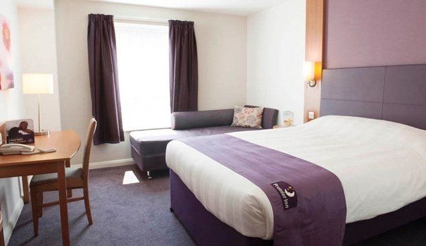 Premier Inn Bristol South Extérieur photo